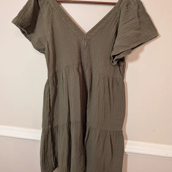 Old Navy Olive Tiered V-Neck Mini Dress 100% Cotton Natural Fibers - Picture 5 of 7